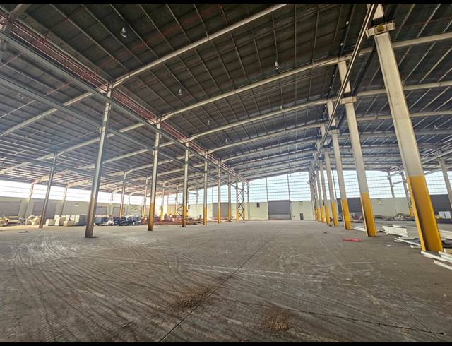 24,057M² WAREHOUSE TO LET IN WILBART